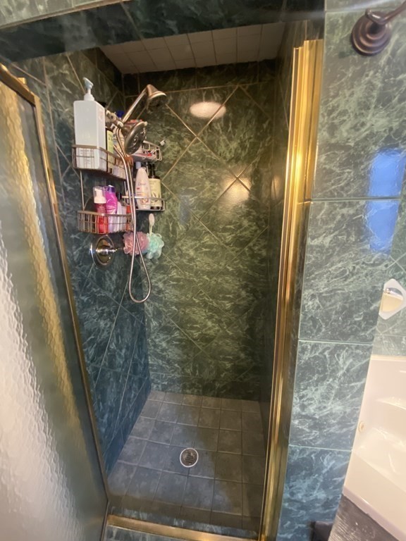 1 Jonathan Circle Worcester, MA 01604 - Photo 25 of 31 a bathroom with a shower