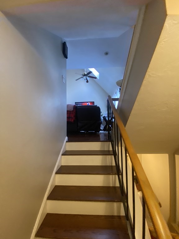 1 Jonathan Circle Worcester, MA 01604 - Photo 9 of 31