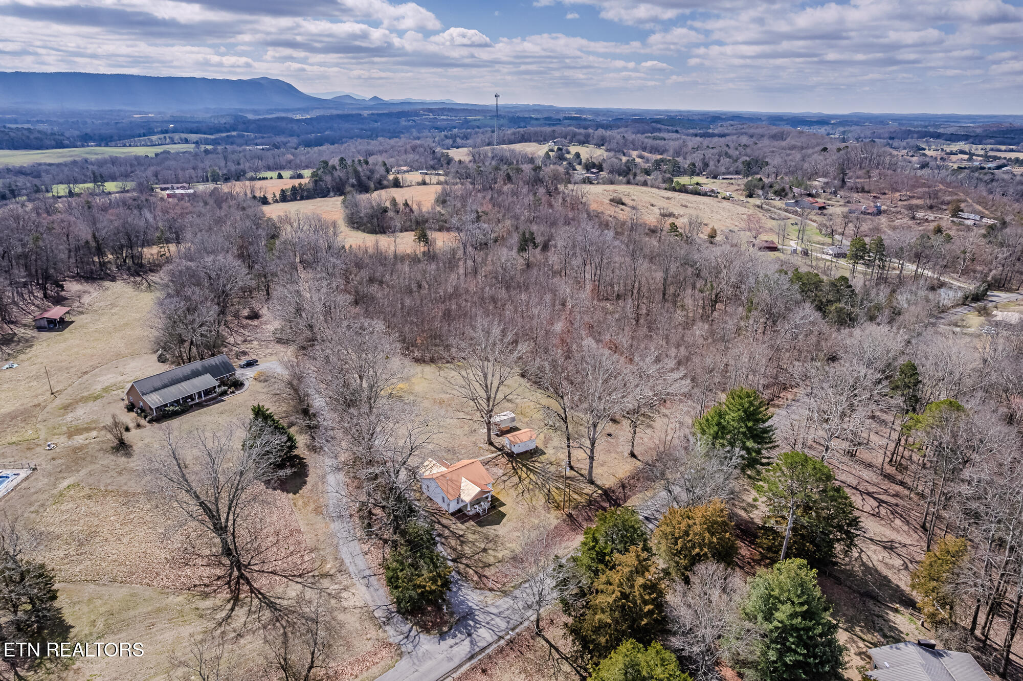 210 Linsdale Road Delano, TN 37325 - Photo 22 of 35 210 Linsdale rd-20