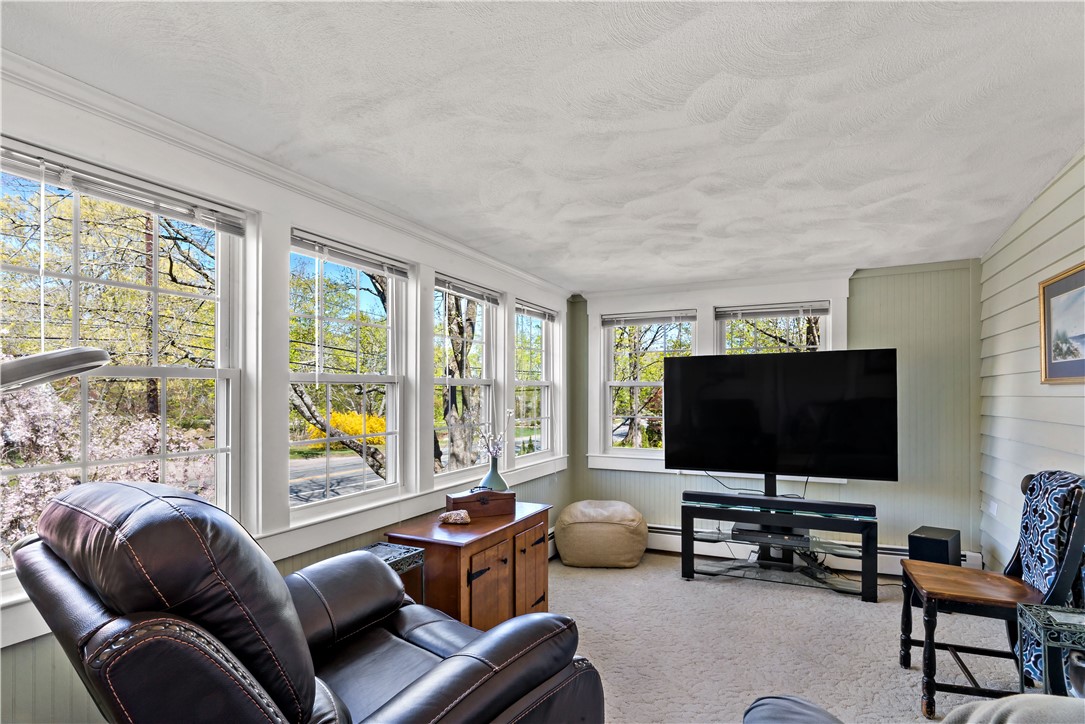 110 Ten Rod Road North Kingstown, RI 02852 - Photo 37 of 50