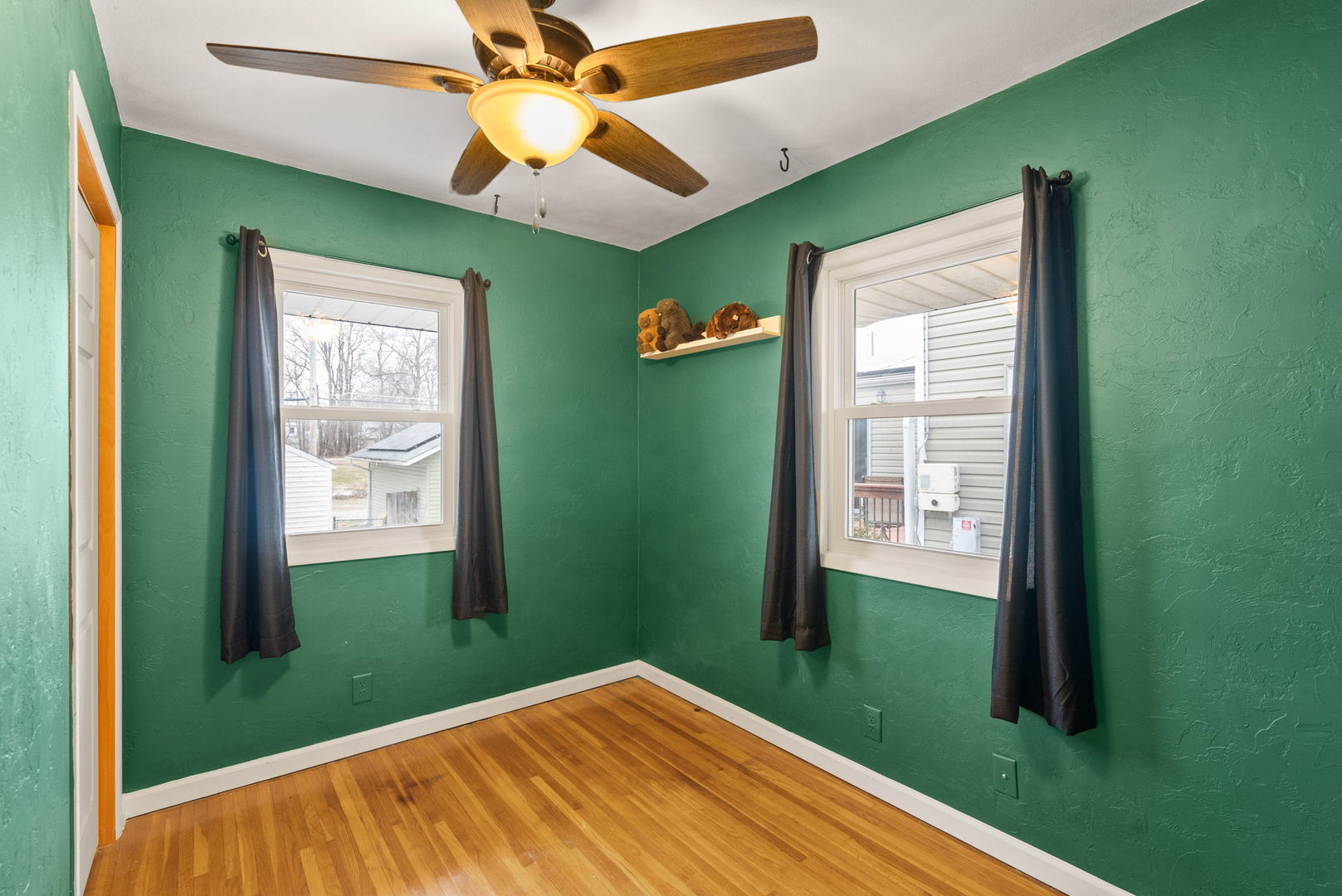 2423 32nd Street Moline, IL 61265 - Photo 17 of 35