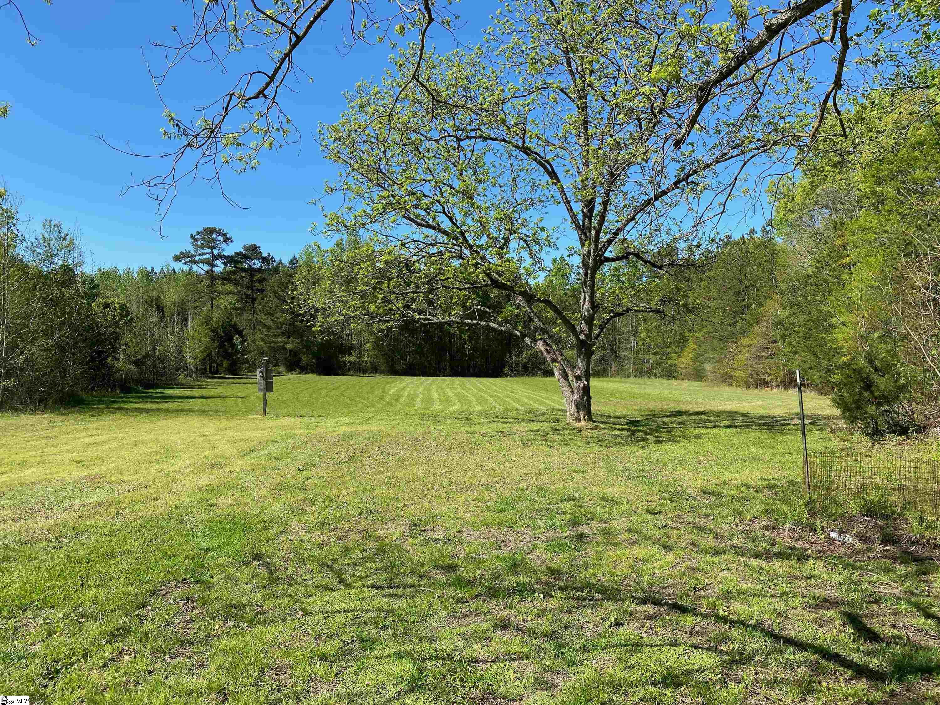 119 McKelvey Road Pelzer, SC 29669 - Photo 3 of 32