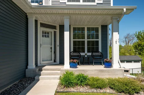 $579,900 | 5110 Greenwood Lane, Rockford, MN 55373