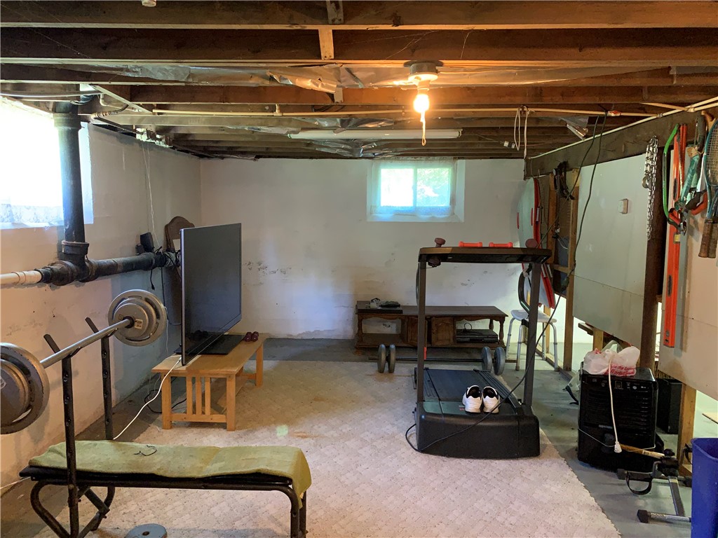 28 Old Reservoir Road Cumberland, RI 02864 - Photo 19 of 28