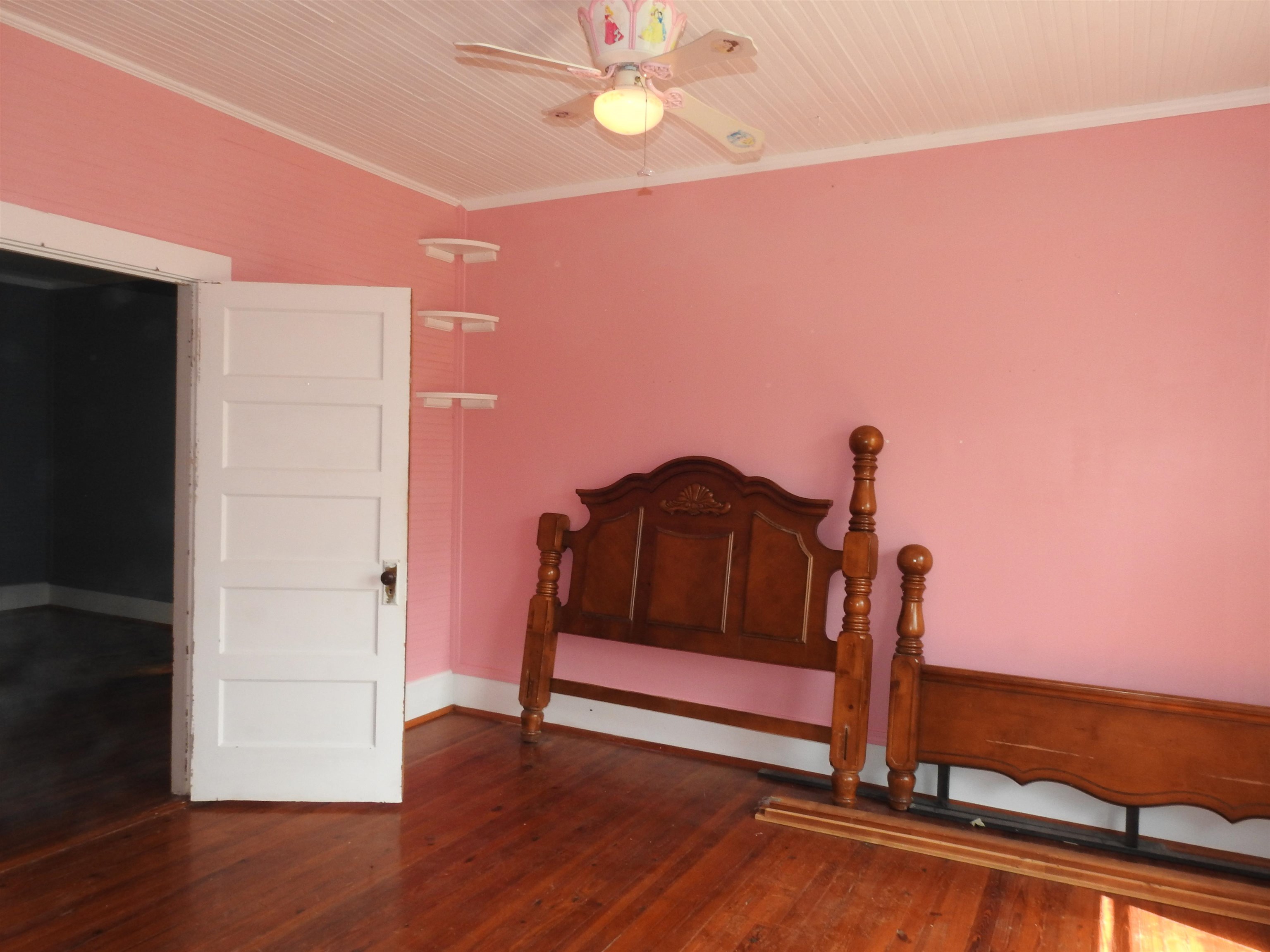 1136 Old Buncombe Road Union, SC 29379 - Photo 5 of 24 Gallery Image 5