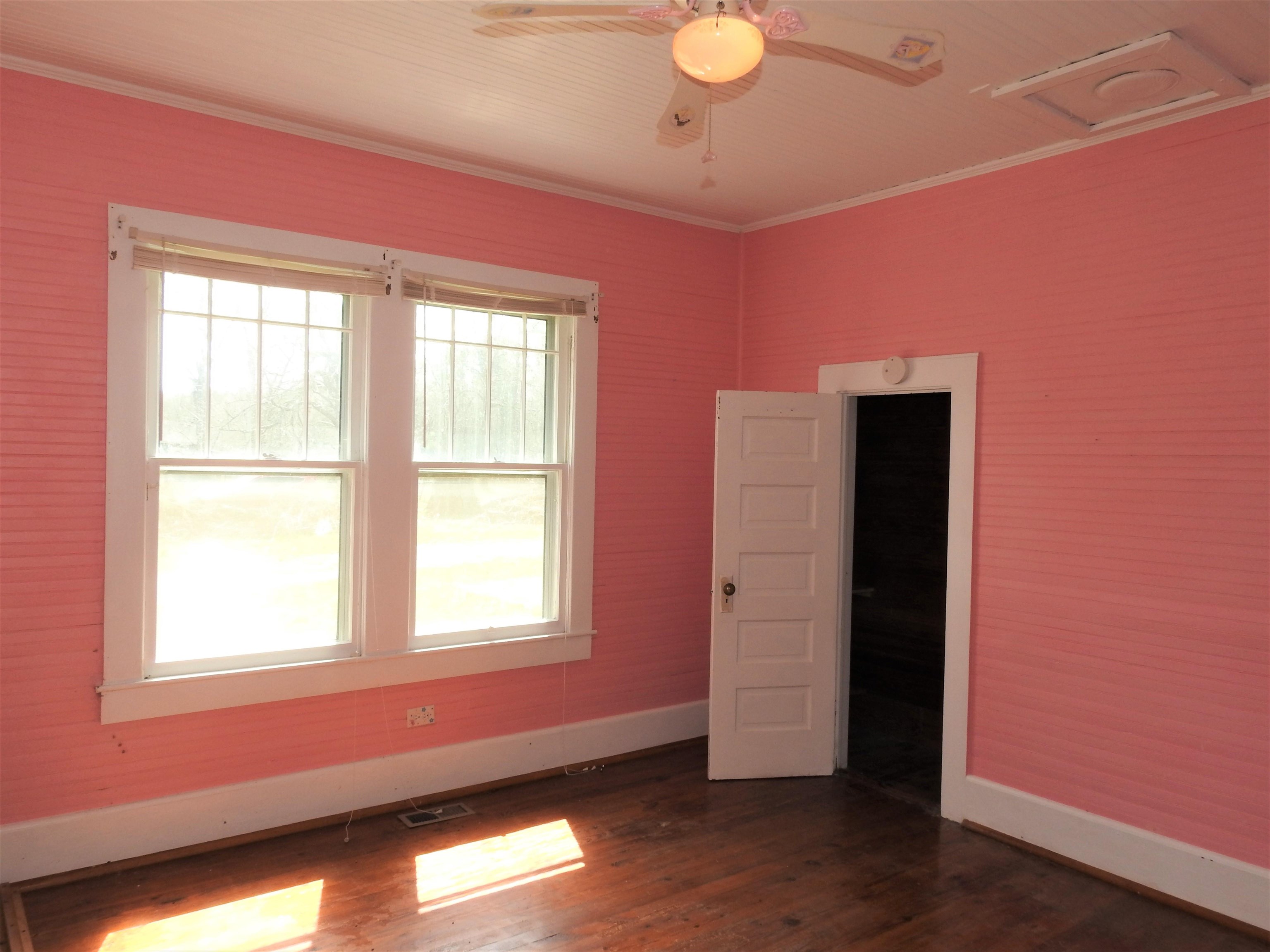 1136 Old Buncombe Road Union, SC 29379 - Photo 6 of 24 Gallery Image 6