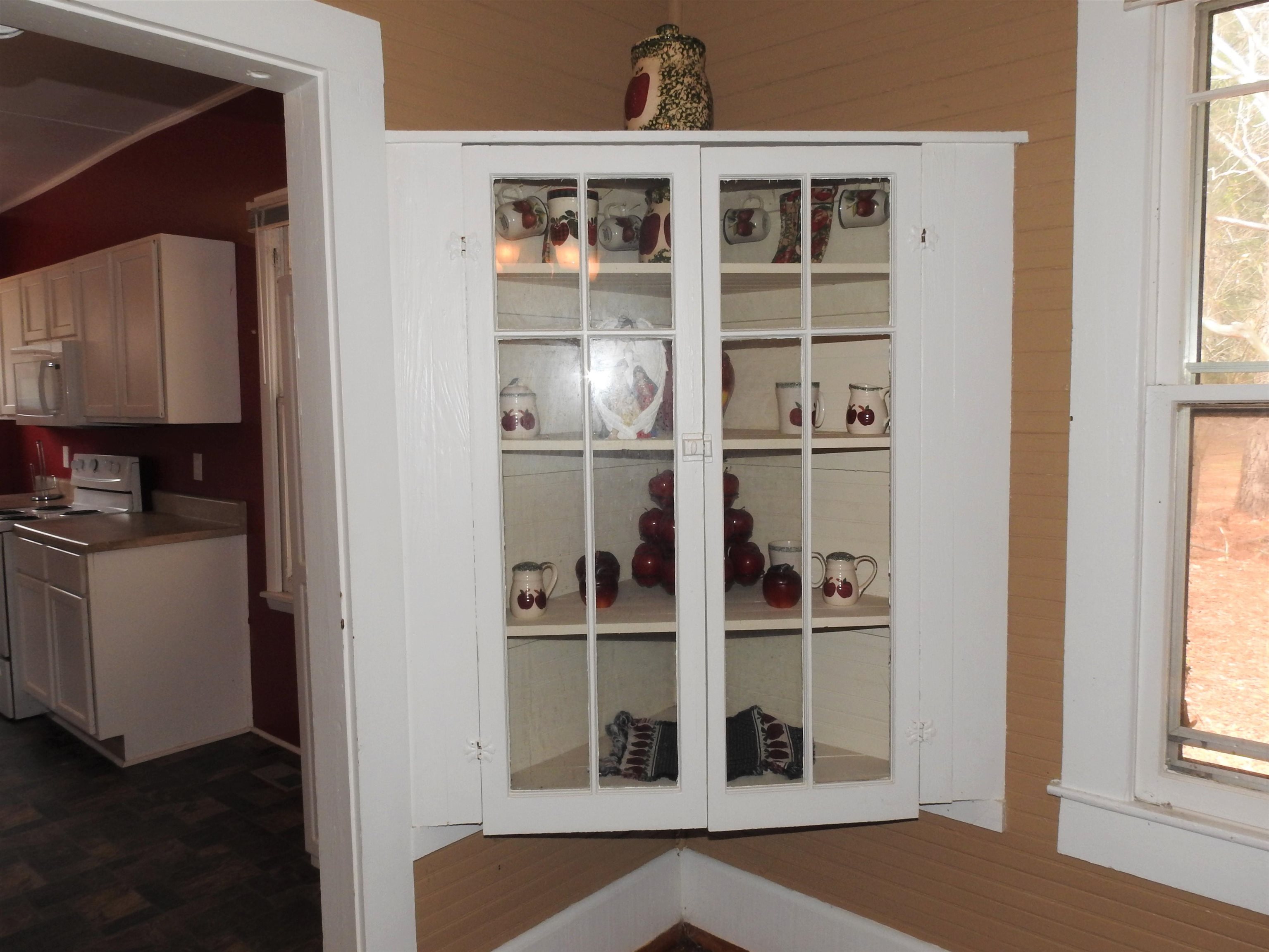 1136 Old Buncombe Road Union, SC 29379 - Photo 8 of 24 Gallery Image 8