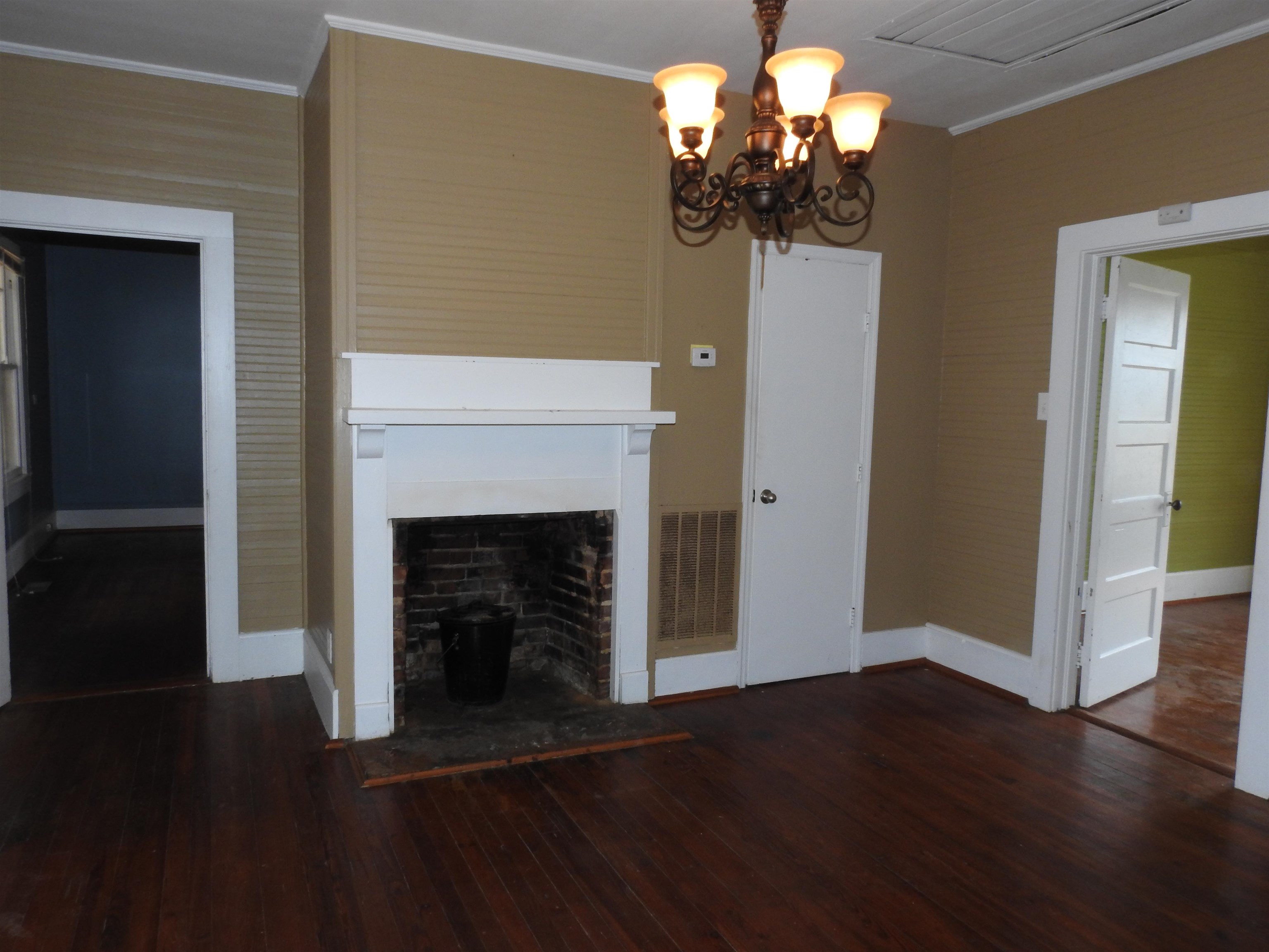 1136 Old Buncombe Road Union, SC 29379 - Photo 9 of 24 Gallery Image 9