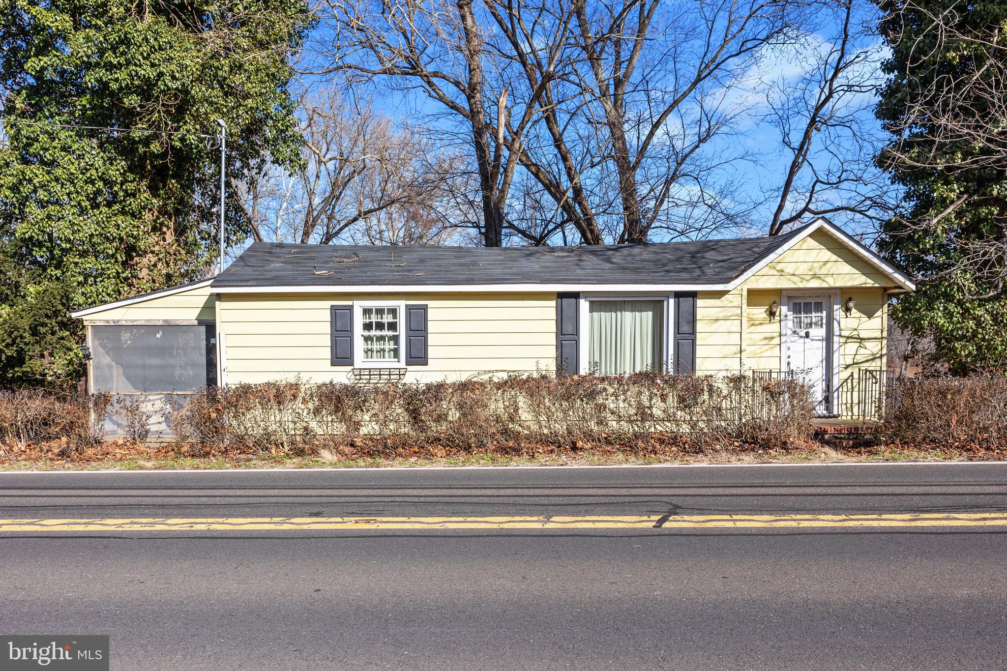 194 River Road Washington Crossing, PA 18977 - Photo 1 of 31 Gallery Image 1