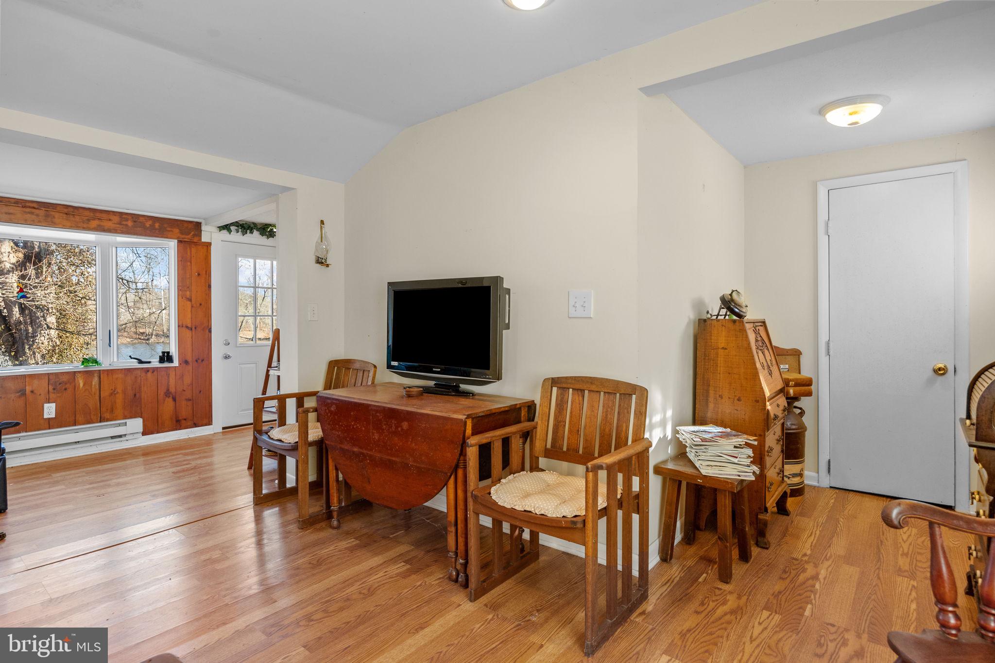 194 River Road Washington Crossing, PA 18977 - Photo 7 of 31 Gallery Image 7