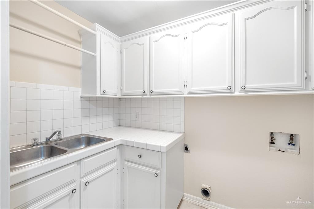 3814 B Shea Weslaco, TX 78596 - Photo 23 of 43