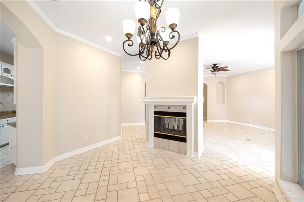 3814 B Shea Weslaco, TX 78596 - Photo 6 of 43