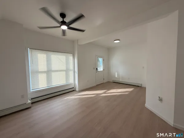 $2,300 | 8-12 Sterling Street, Hartford, CT 06112