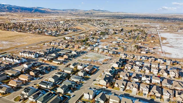 a view of liquor store