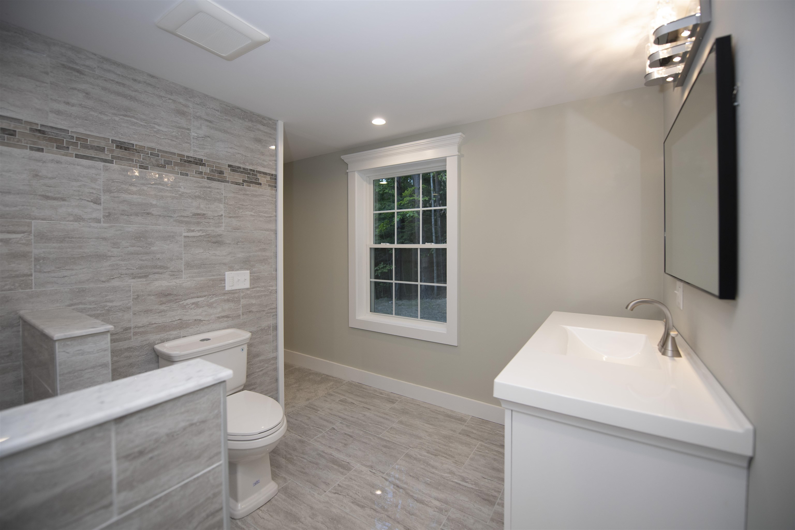 72 Tichenor Road Hartford, VT 05059 - Photo 25 of 39 Gallery Image 25