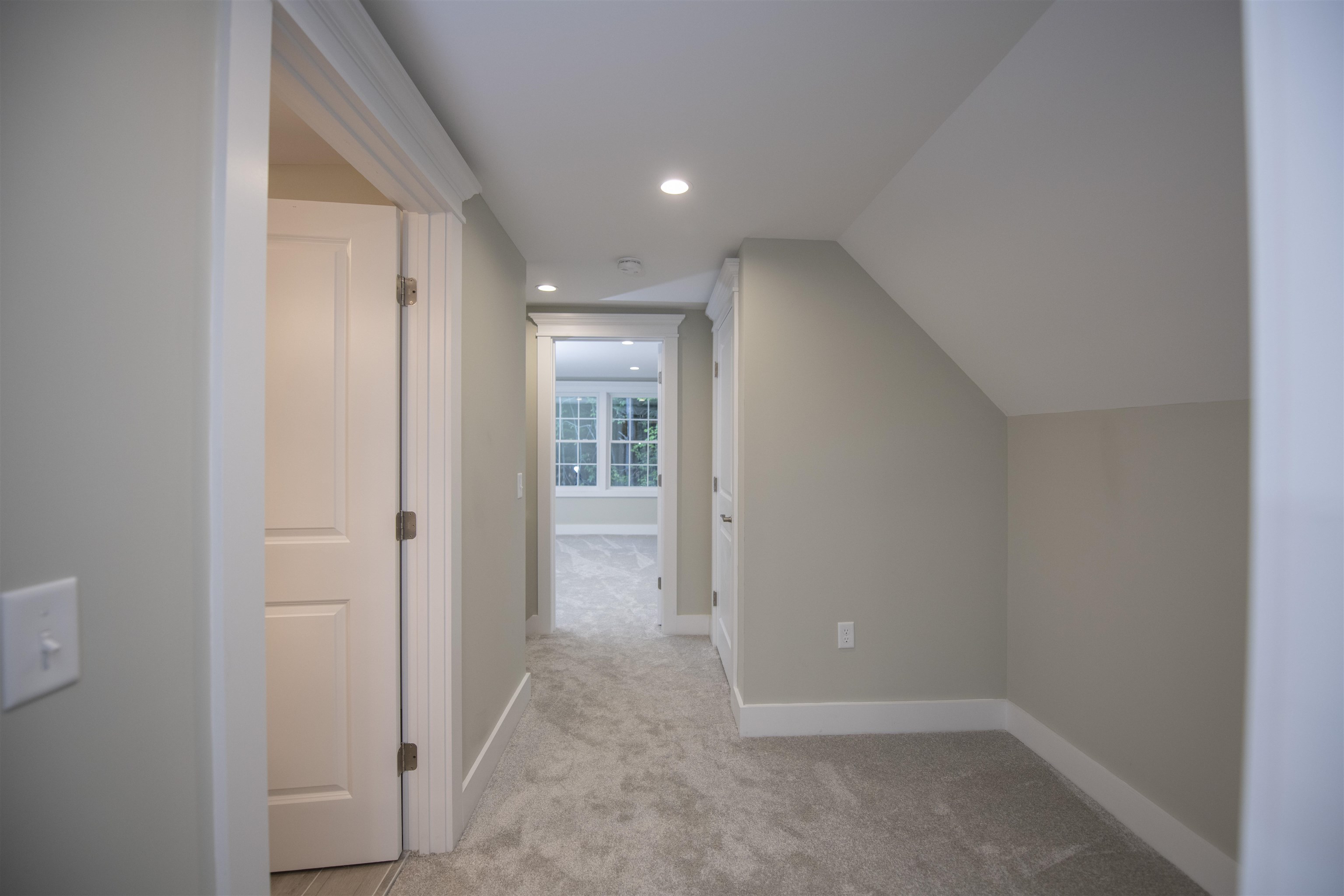 72 Tichenor Road Hartford, VT 05059 - Photo 27 of 39 Gallery Image 27