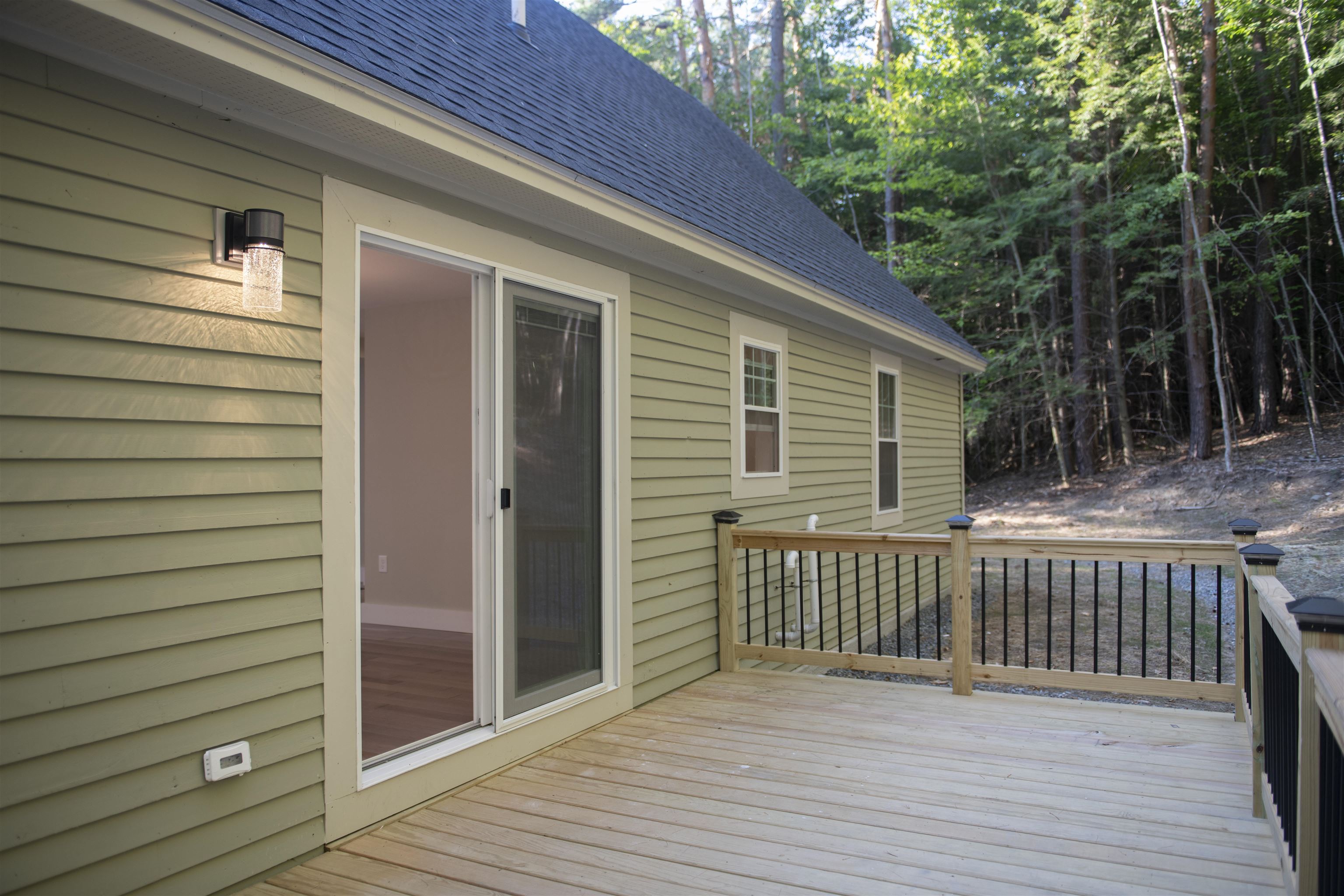 72 Tichenor Road Hartford, VT 05059 - Photo 34 of 39 Gallery Image 34
