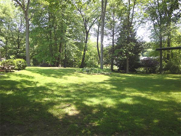 564 Dewey Street West Springfield, MA 01089 - Photo 26 of 27 Gallery Image 26