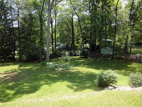 564 Dewey Street West Springfield, MA 01089 - Photo 27 of 27 Gallery Image 27