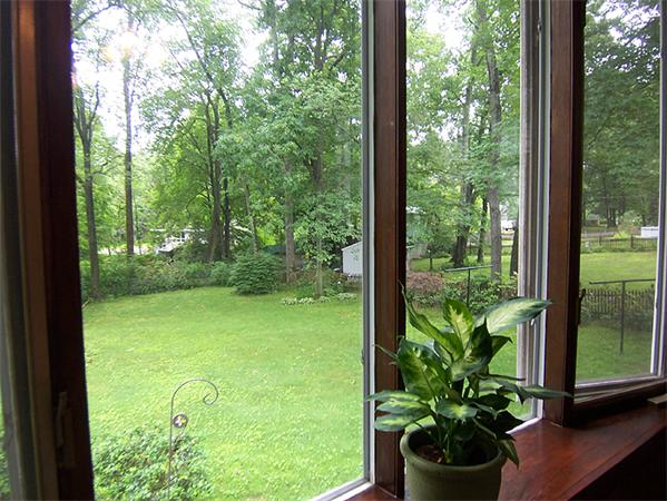 564 Dewey Street West Springfield, MA 01089 - Photo 10 of 27 Gallery Image 10