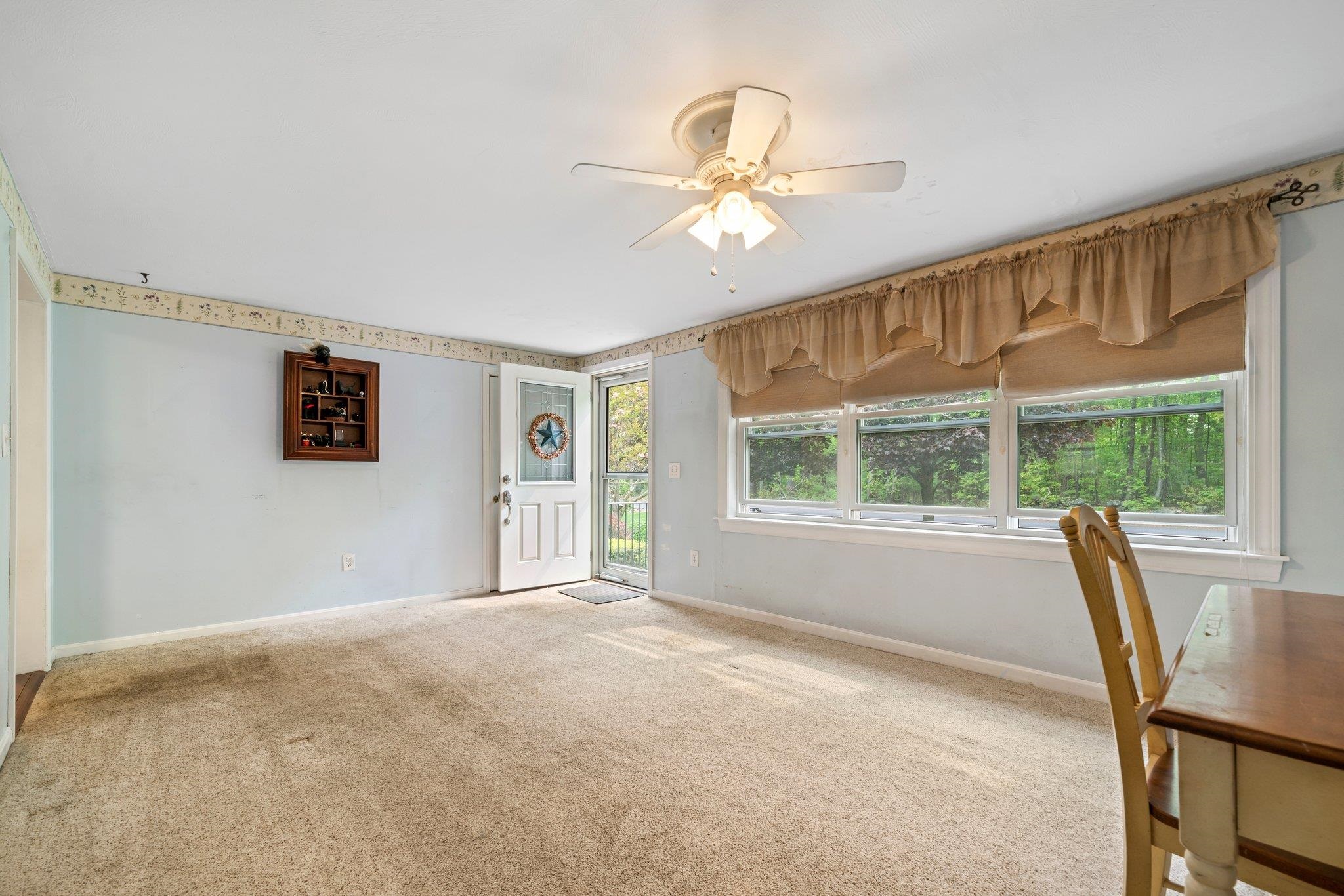 9 Spaulding Hill Road Pelham, NH 03076 - Photo 7 of 28