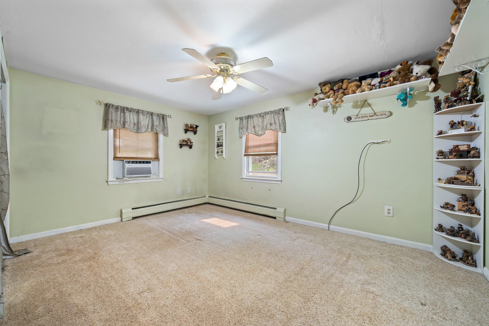 9 Spaulding Hill Road Pelham, NH 03076 - Photo 10 of 28