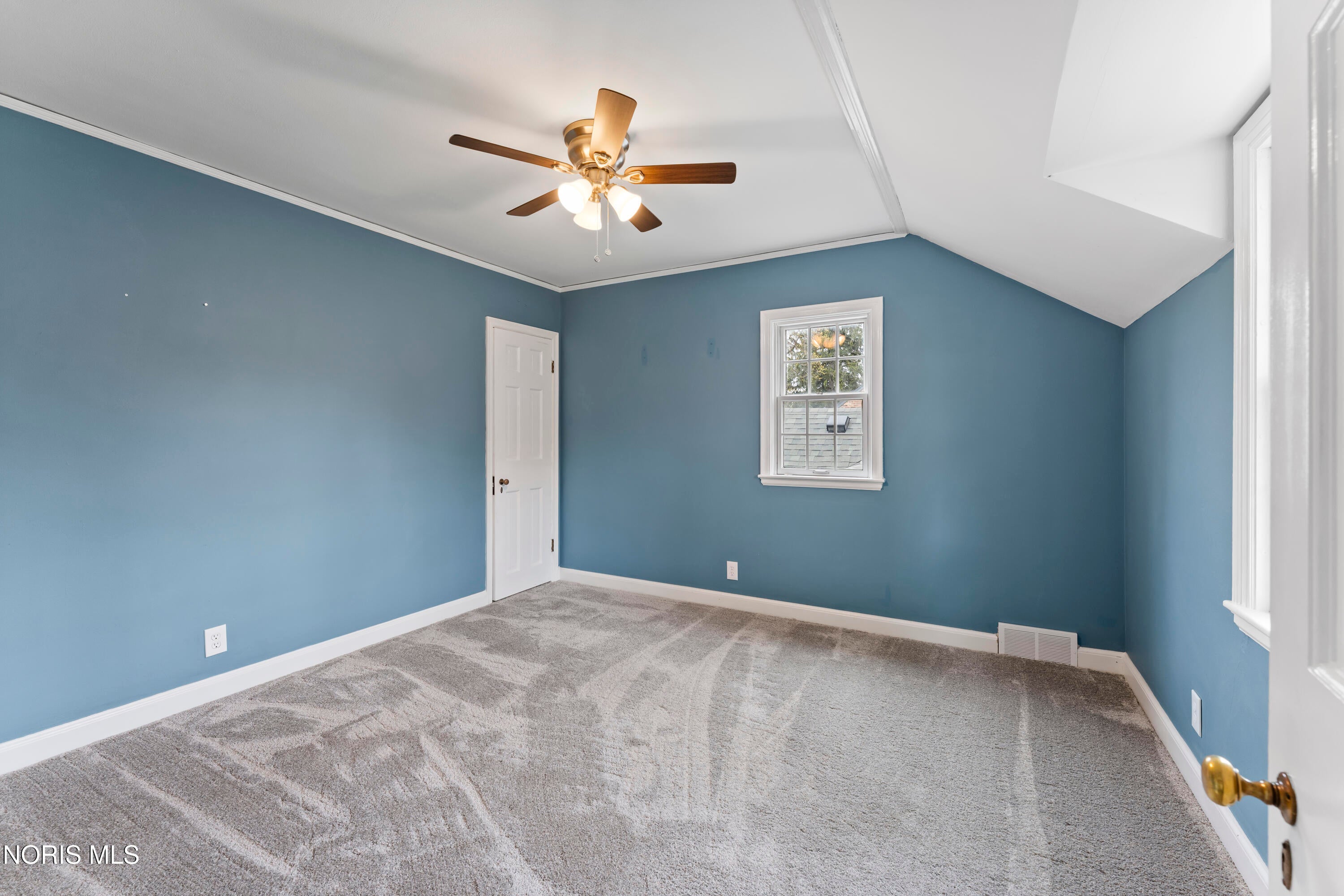 2650 Secor Road Toledo, OH 43606 - Photo 27 of 45 23-Bedroom-A