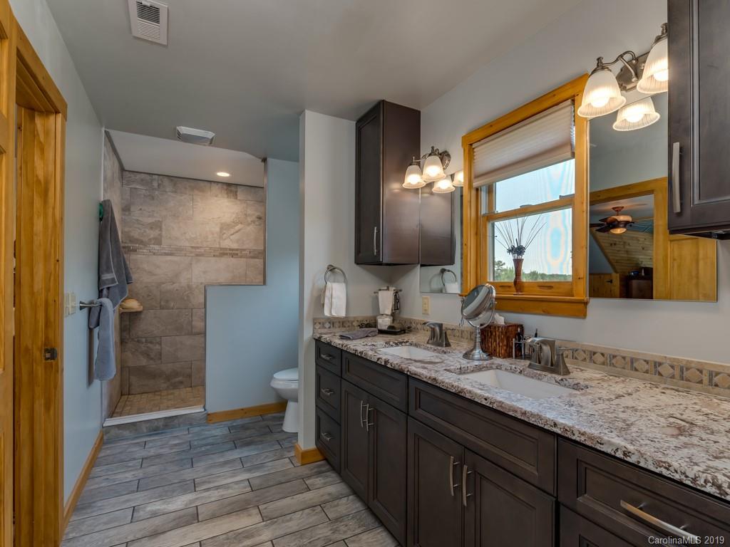 152 Creekside Circle Rutherfordton, NC 28139 - Photo 15 of 31 Gallery Image 15