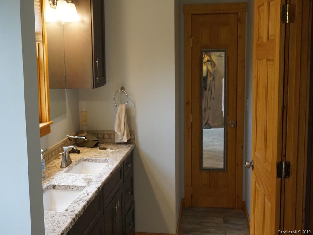 152 Creekside Circle Rutherfordton, NC 28139 - Photo 20 of 31 Gallery Image 20