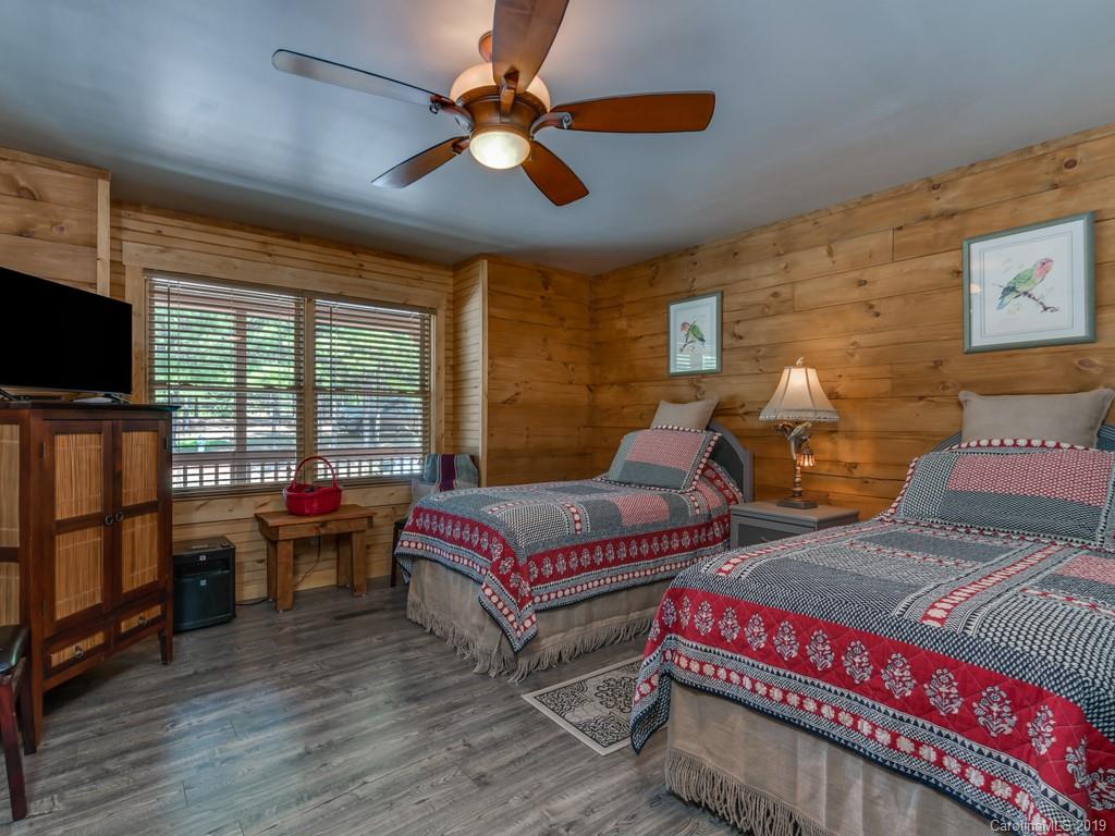 152 Creekside Circle Rutherfordton, NC 28139 - Photo 10 of 31 Gallery Image 10