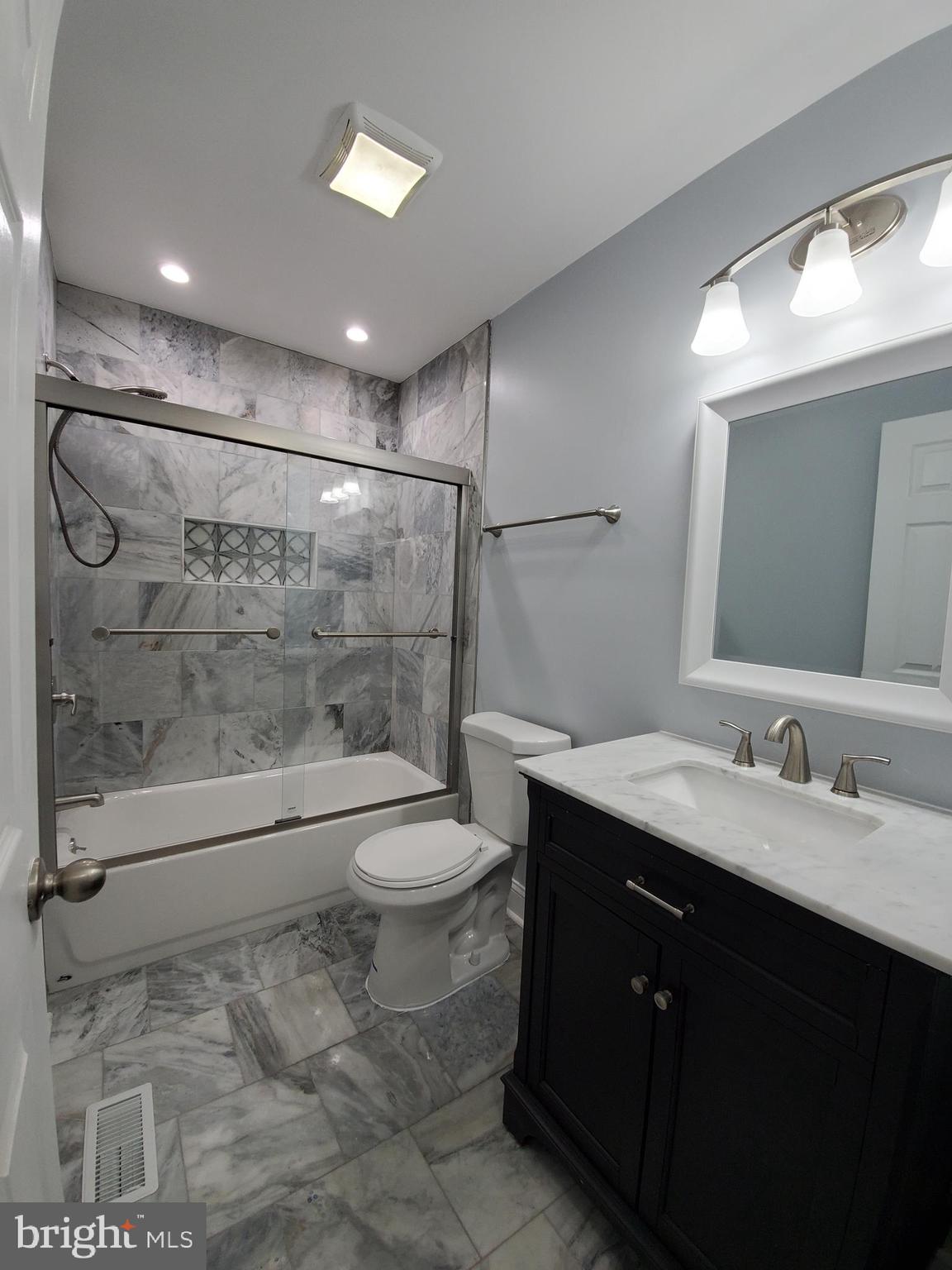 1406 Cottage Avenue Clementon, NJ 08021 - Photo 16 of 37