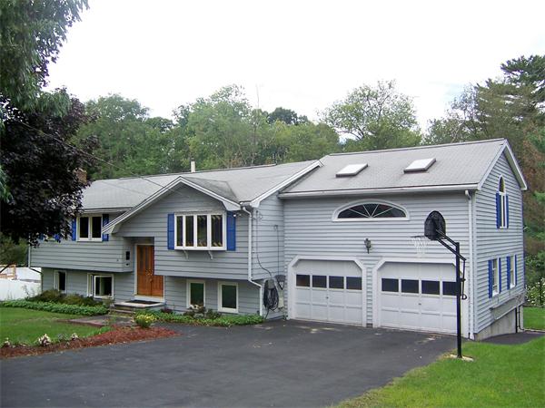 74 County Road Tewksbury, MA 01876 - Photo 1 of 20 Gallery Image 1