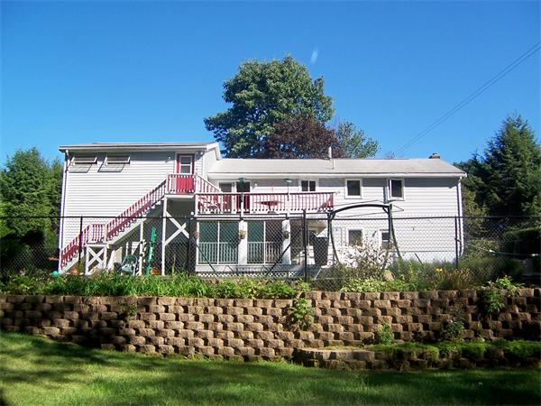 74 County Road Tewksbury, MA 01876 - Photo 2 of 20 Gallery Image 2