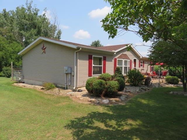 18738 5th Road Plymouth, IN 46563 - Photo 5 of 24 Gallery Image 5