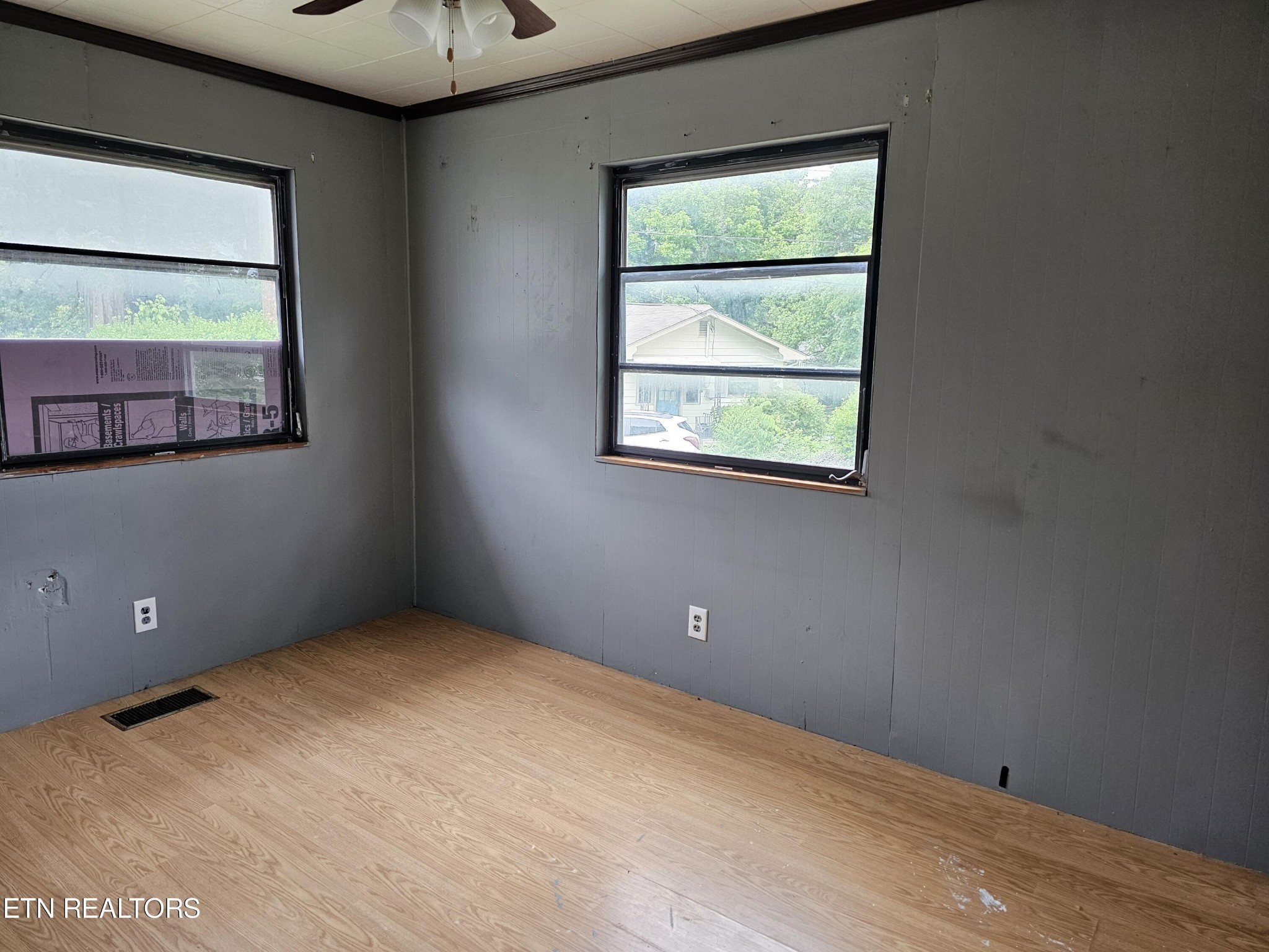 105 Venus Road Oak Ridge, TN 37830 - Photo 8 of 13 Gallery Image 8