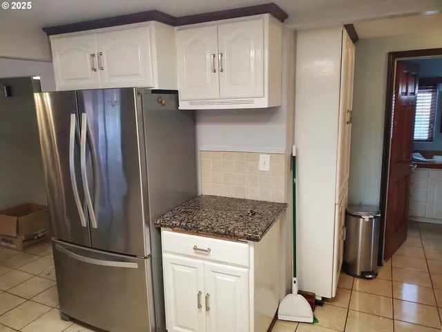 $499,900 | 1006 Mountain View Road, Sweet Home, OR 97386