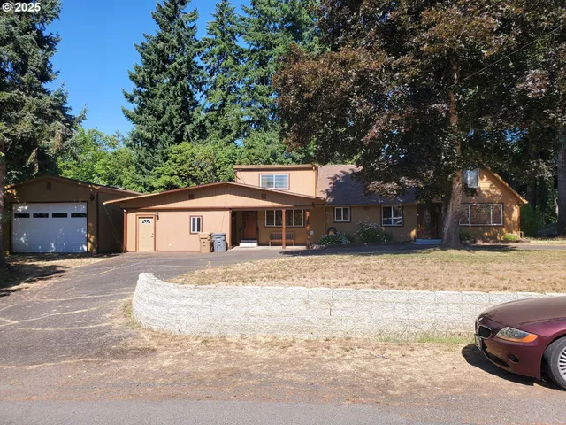 $499,900 | 1006 Mountain View Road, Sweet Home, OR 97386
