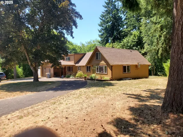 $499,900 | 1006 Mountain View Road, Sweet Home, OR 97386
