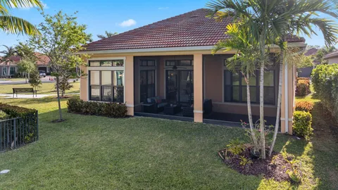 $925,000 | 9149 Leon Circle East, Parkland, FL 33076