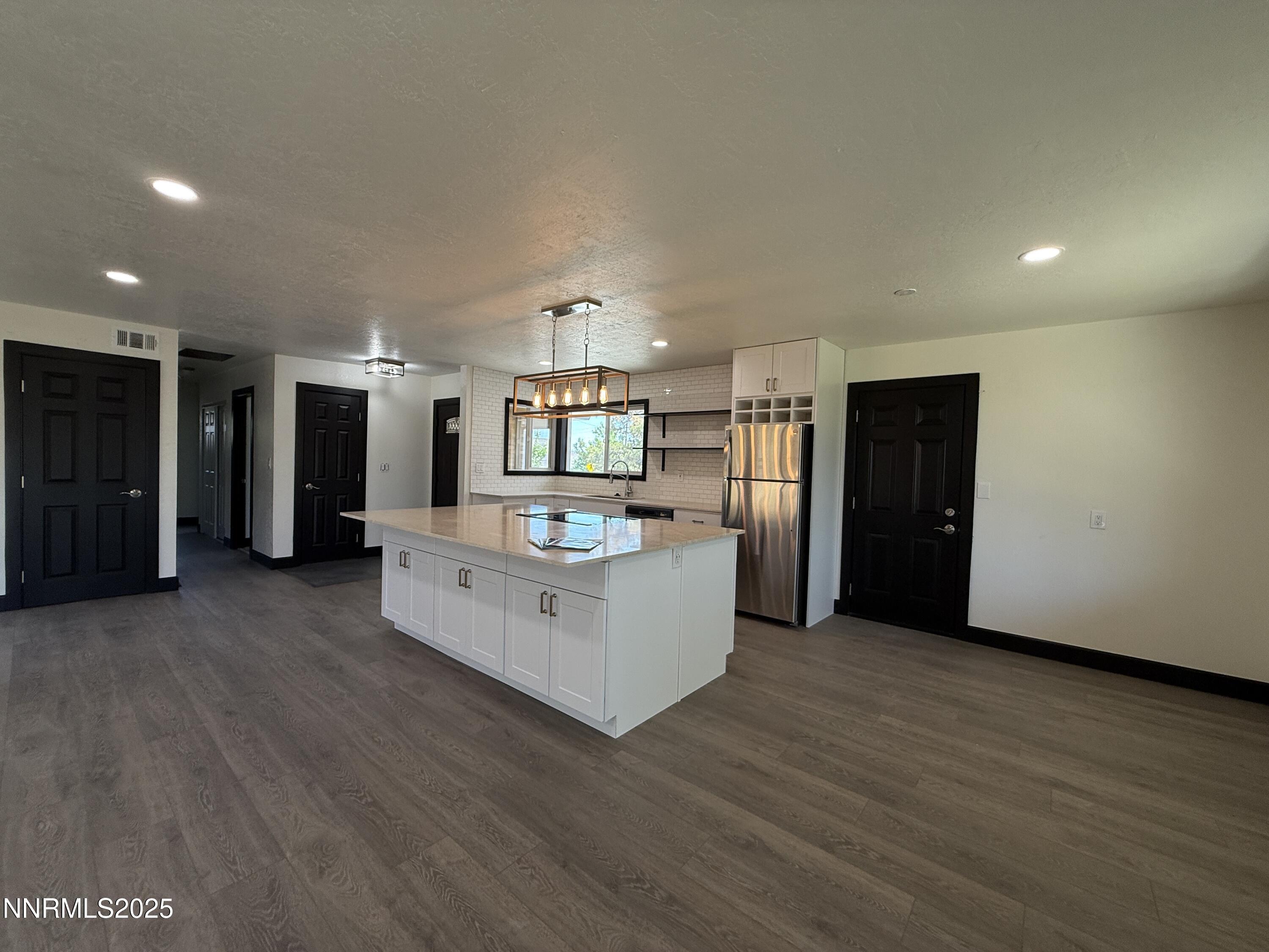 400 Tarn Way Reno, NV 89503 - Photo 2 of 12 IMG_7667