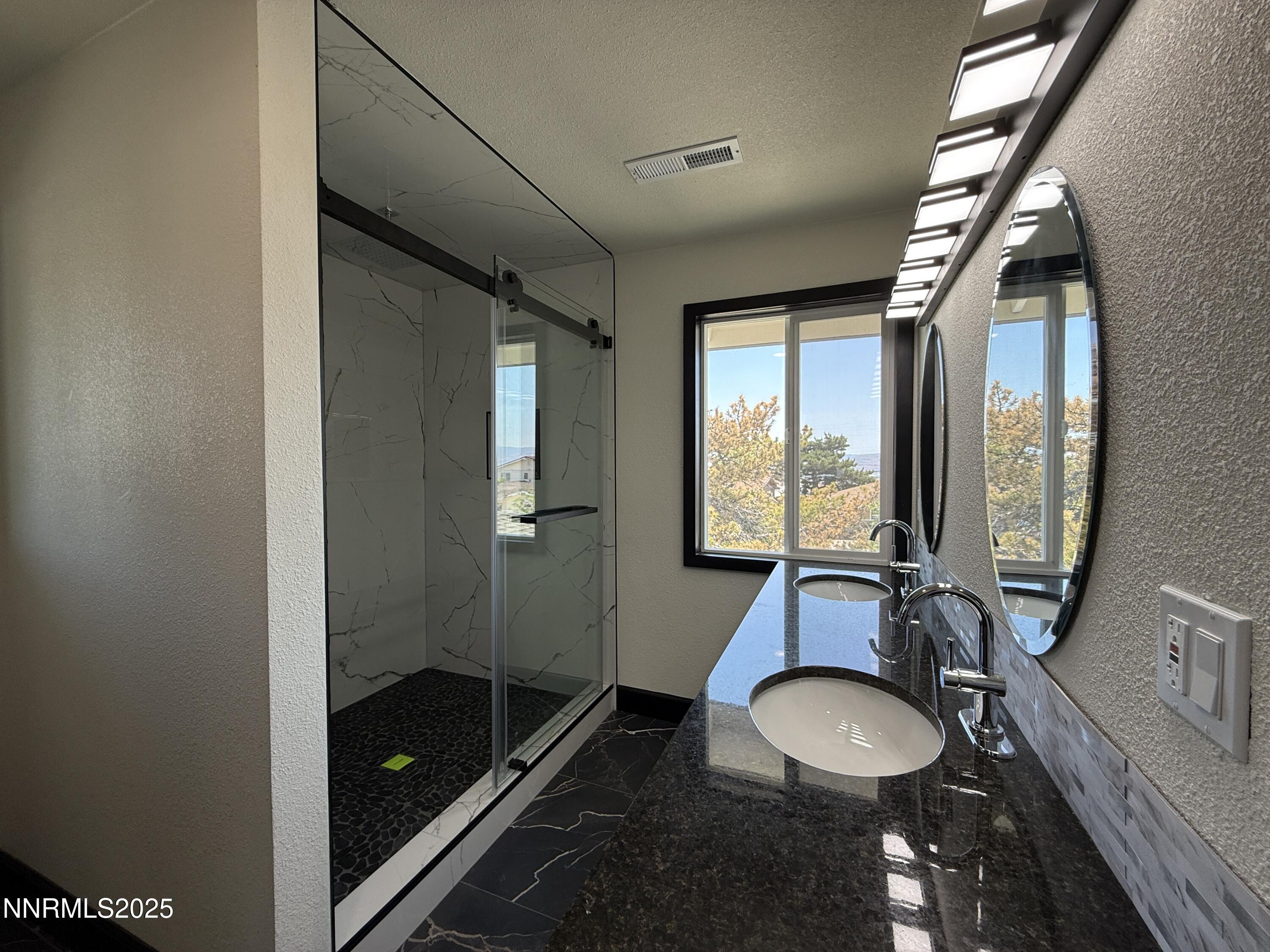 400 Tarn Way Reno, NV 89503 - Photo 6 of 12 IMG_7690