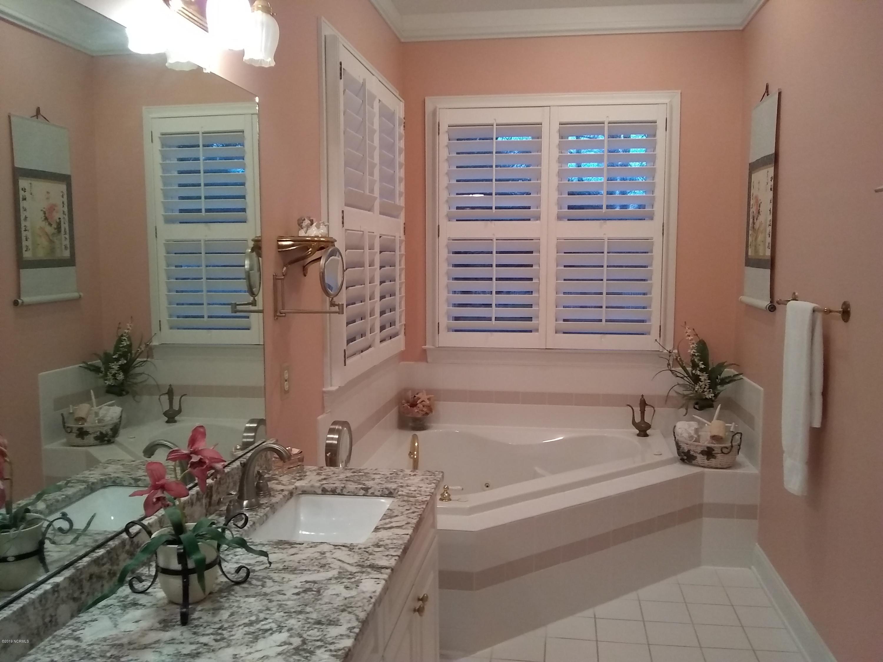 148 Magens Way Cedar Point, NC 28584 - Photo 15 of 23 16 Master bathroom with tub and shower