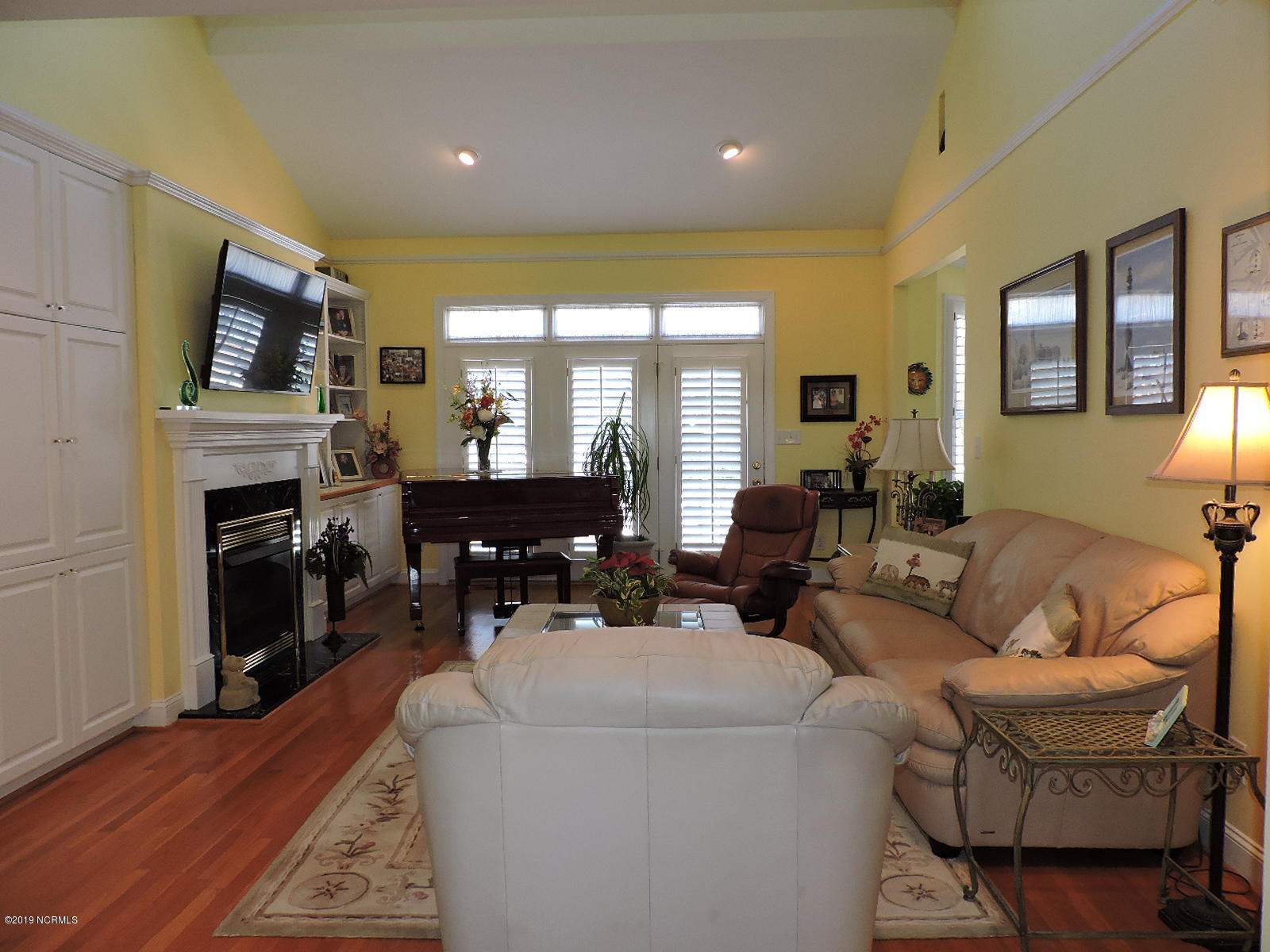 148 Magens Way Cedar Point, NC 28584 - Photo 6 of 23 6 Living room