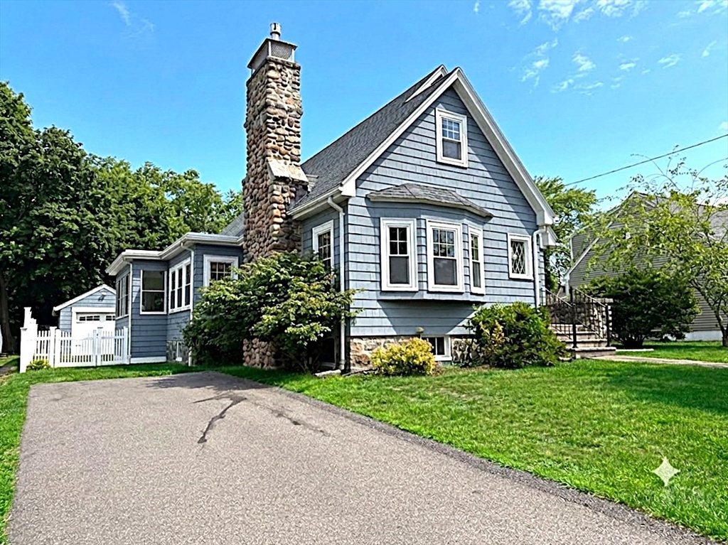 255 Madison Street Dedham, MA 02026 - Photo 3 of 40