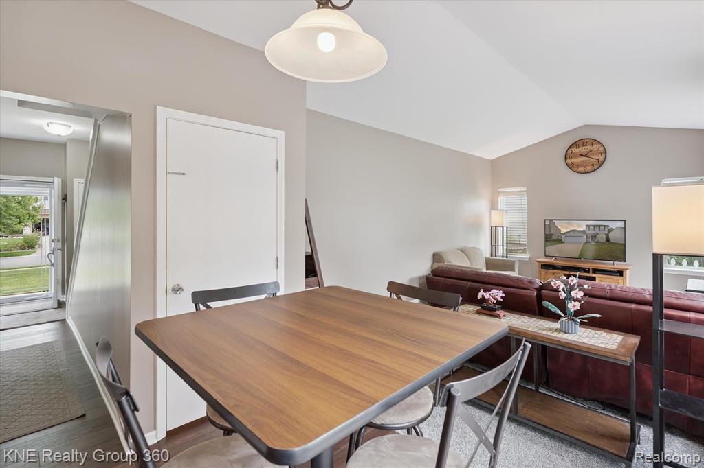 1691 Newgate Lane Howell, MI 48843 - Photo 9 of 43 Gallery Image 9