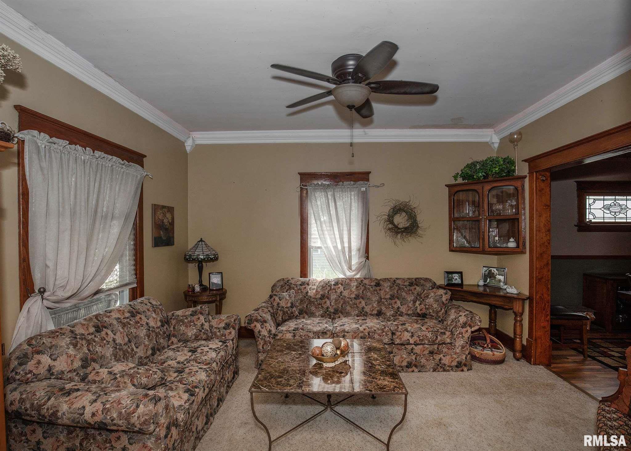1827 3rd Street Moline, IL 61265 - Photo 5 of 29 Gallery Image 5