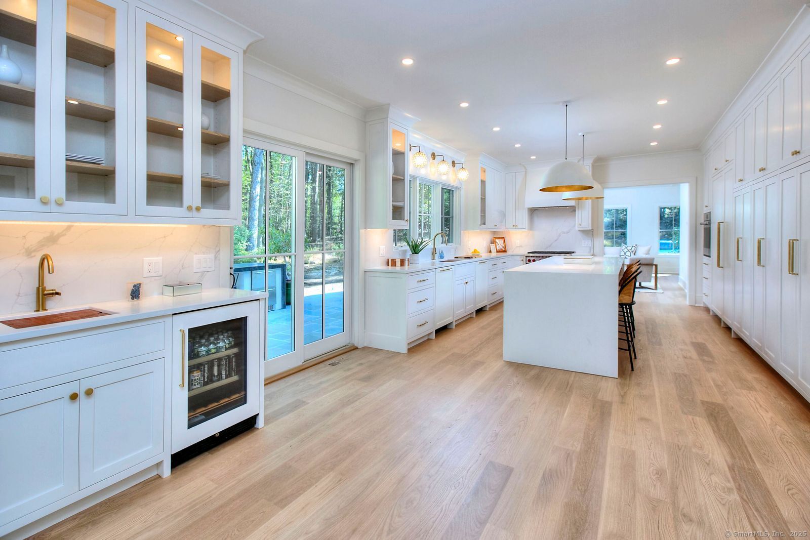 199 Mariomi Road New Canaan, CT 06840 - Photo 9 of 39