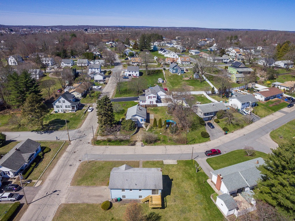 13 Mitris Boulevard Woonsocket, RI 02895 - Photo 11 of 48 Gallery Image 11