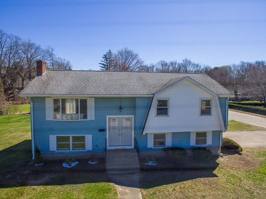 13 Mitris Boulevard Woonsocket, RI 02895 - Photo 2 of 48 Gallery Image 2