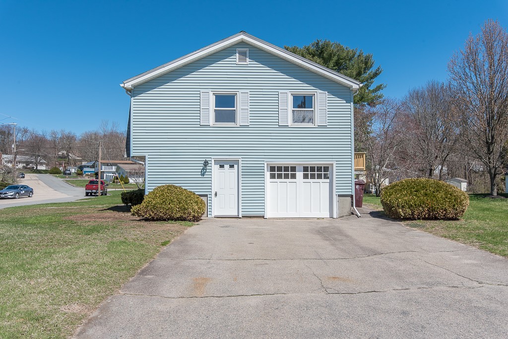 13 Mitris Boulevard Woonsocket, RI 02895 - Photo 24 of 48 Gallery Image 24